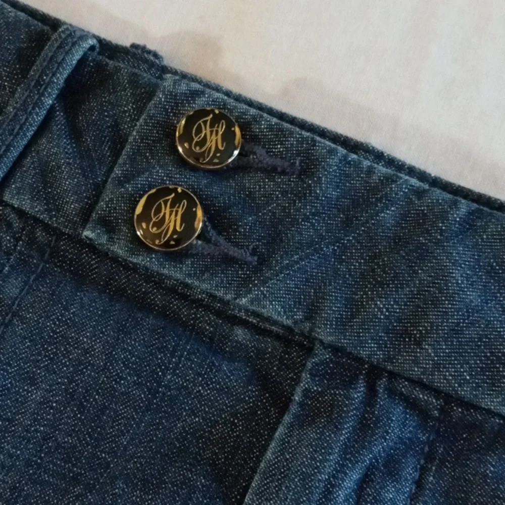 Tommy Hilfiger denim pleated skirt - Picture 4 of 10